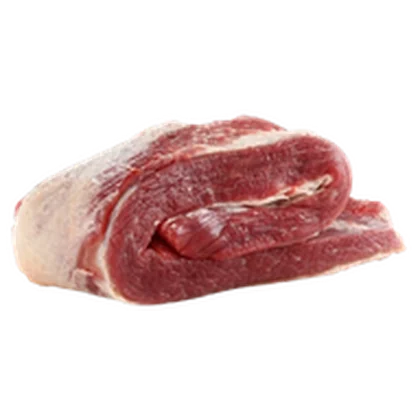 Tapa de asado entera sobre fondo blanco